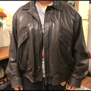 Men’s chocolate brown leather bomber jacket